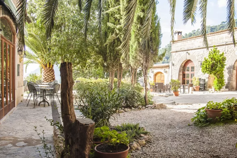Mediterraner Innenhof in Valldemossa Mediterraner Innenhof in Valldemossa