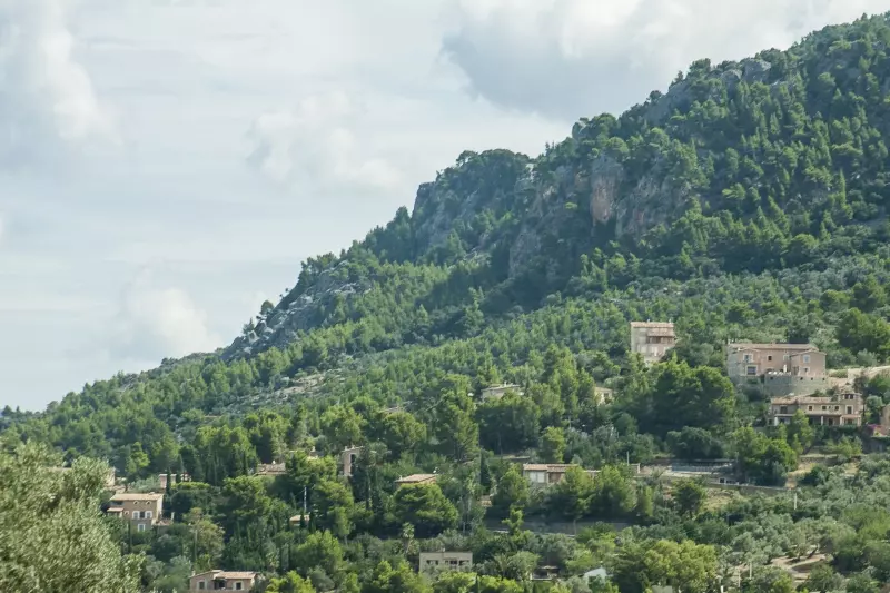 Mallorquinische Berglandschaft für Wellness und Aktivurlaub