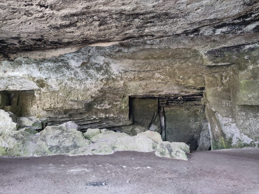 Cova de la Mare de Déu de Portals Vells
